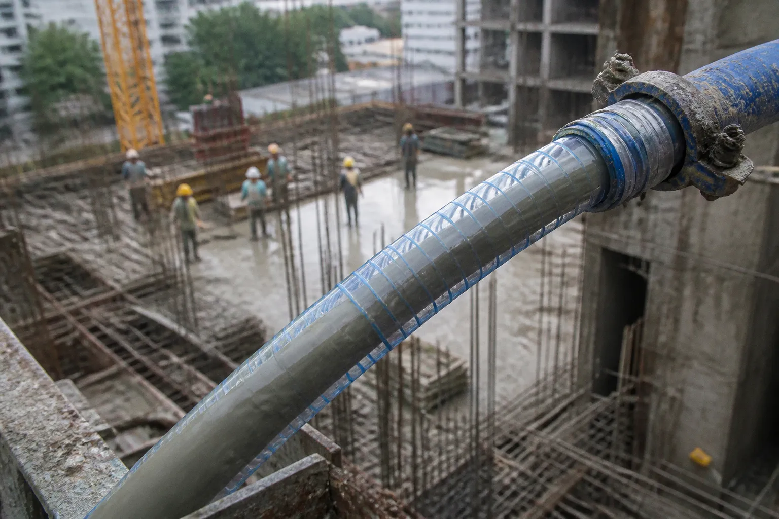 Chất hỗ trợ bơm bê tông: giải pháp cho nhà cao tầng