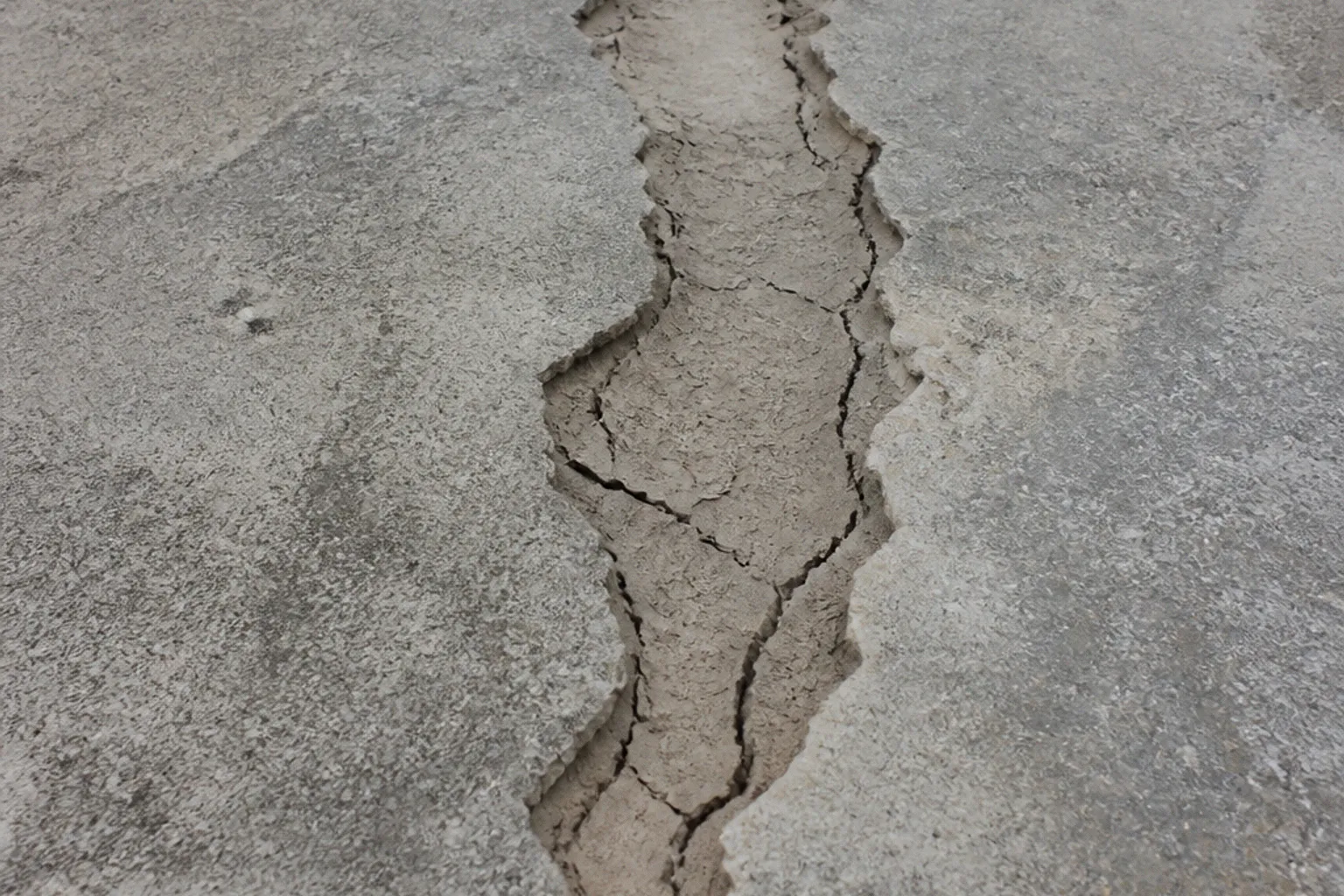 Vữa sửa chữa Sika bị nứt: nguyên nhân và cách xử lý